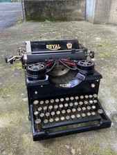 Macchina scrivere royal usato  Vicchio