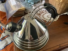 Chaleira de chá italiana Bauhaus assobiando aço inoxidável “estilo Memphis” em excelente estado usado, usado comprar usado  Enviando para Brazil
