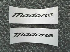 Adesivo Trek Bicycle Madone decalque letras pretas em retângulo branco , usado comprar usado  Enviando para Brazil
