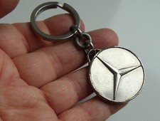 Porte clé mercedes d'occasion  Jœuf