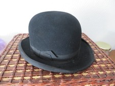Tres ancien chapeau d'occasion  Châlons-en-Champagne