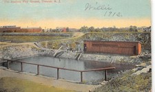 Cartão postal vintage Trenton New Jersey Stadium playground piscina AA104798 comprar usado  Enviando para Brazil