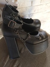 Scarpe originali demonia usato  Tuili