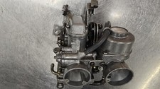 Carburatorie yamaha 600 usato  Nettuno