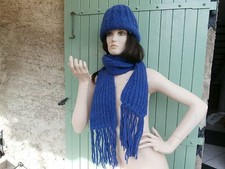 Bonnet laine tricoté d'occasion  Étain