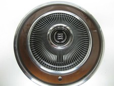 74-78 Galaxie Custom 500 LTD tampa de roda marrom NOS D4AZ-1130-A, usado comprar usado 74-78 Galaxie Custom 500 LTD tampa de roda marrom NOS D4AZ-1130-A, usado comprar usado  Enviando para Brazil