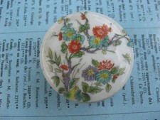 Petite boîte porcelaine d'occasion  Sannois