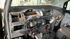 Tableau bord volkswagen d'occasion  Villegusien-le-Lac
