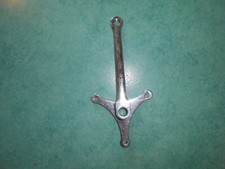 Manivelle pédalier 17cm d'occasion  Corbeilles