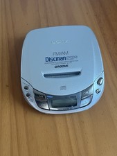 Vintage sony f411 d'occasion  Expédié en Belgium