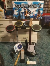 99% COMPLETO Nintendo Wii ROCK BAND 2 Edição Especial Pacote Bateria Microfone de Guitarra!  comprar usado  Enviando para Brazil