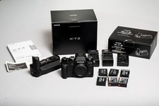 Mint fujifilm mirrorless for sale  Sacramento