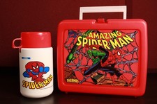 Lancheira térmica de plástico vermelha The Amazing Spider-Man com garrafa térmica (vintage 1994) comprar usado  Enviando para Brazil