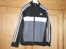 Adidas trainingsjacke 140 gebraucht kaufen Adidas trainingsjacke 140 gebraucht kaufen  Westhausen