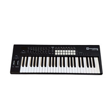Usado, Novation LaunchKey 49 MK2 controlador de teclado música DJ festa músico instrumento comprar usado  Enviando para Brazil