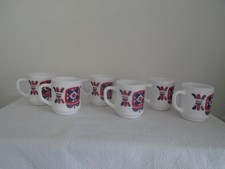 Petites tasses arcopal d'occasion  Tinqueux