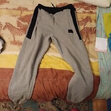 Bas jogging gris d'occasion  Franconville