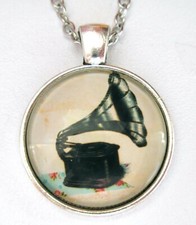 Médaillon vintage chaine d'occasion  Cambrai