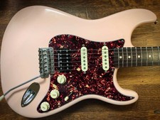 Usado, Guitarra elétrica Fender México Classic anos 60 Stratocaster 2001 rosa shell comprar usado  Enviando para Brazil