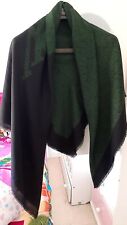 Superbe foulard châle d'occasion  Fresnes