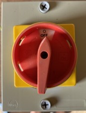 3 phase isolator for sale 3 phase isolator for sale BRIGHTON