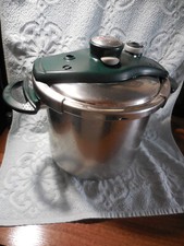 Super cocotte seb d'occasion  Nemours