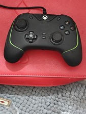 Razer wolverine controller usato Razer wolverine controller usato  Italia