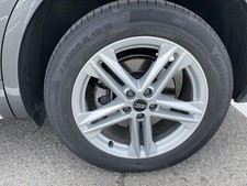 Cerchi gomme audi usato  Piacenza