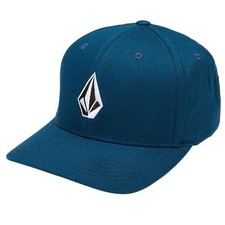 Casquette flexfit volcom d'occasion  Expédié en France
