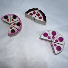 Mattel Barbie pacote com 10 peças de bolo 3 estilos padaria comida sobremesas SD1 comprar usado  Enviando para Brazil