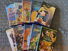 Lot dvd disney d'occasion  Mouans-Sartoux