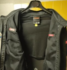 Giacca moto traforata usato  Tarcento