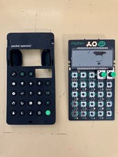 Teenage Engineering PO-12 Rhythm – Drum Machine - Funciona - LCD danificado Ver vídeo comprar usado  Enviando para Brazil