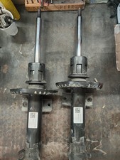 6r0413031ak kit ammortizzatori usato  Capistrello