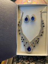 Elegant necklace earring for sale  Okeechobee