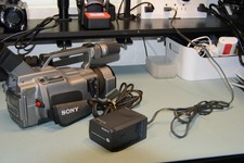 Sony v515 battery for sale  Davenport