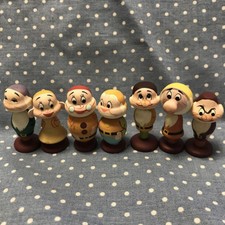 Usado, Bonecas Kokeshi mangá brancas de neve antigas da Disney 7 anões comprar usado  Enviando para Brazil