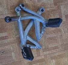 Apoios para os pés traseiros Triumph Tiger 1200 Explorer 2012-2015 + pinos - um rachado comprar usado  Enviando para Brazil
