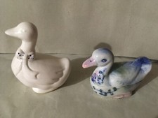 Miniatures porcelaine vitrines d'occasion  France