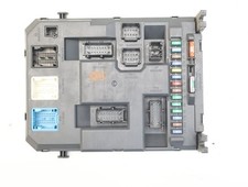 Caixa de fusíveis Citroen C3 PICASSO diesel 82213 LHD comprar usado  Enviando para Brazil