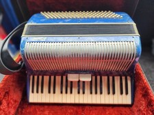 Acordeão Rossini com estojo comprar usado  Enviando para Brazil