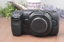 Câmera de Cinema de Bolso Blackmagic Design - Resolução 4K Apenas Corpo com Carregador comprar usado Câmera de Cinema de Bolso Blackmagic Design - Resolução 4K Apenas Corpo com Carregador comprar usado  Enviando para Brazil
