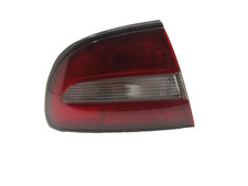 1994-1996 MITSUBISHI GALANT LANTERNA TRASEIRA LATERAL ESQUERDA QTR PAINEL MONTADO FABRICANTE DE EQUIPAMENTO ORIGINAL, 043-1593 comprar usado  Enviando para Brazil