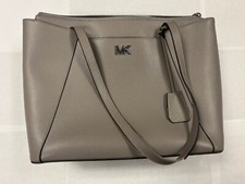 handbag women s kors michael for sale handbag women s kors michael for sale Tulsa