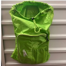 Mochila de natação Speedo cordão malha ventilada leve verde neon bolso frontal comprar usado  Enviando para Brazil