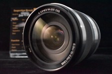 [1 rok gwarancji] Sony E 18-200mm f/3.5-6.3 OSS srebrny obiektyw sony E Mount SEL18200 na sprzedaż  Wysyłka do Poland