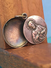 Antique religious medal d'occasion  Expédié en Belgium