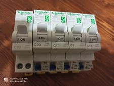 Lot disjoncteurs schneider d'occasion  Millau
