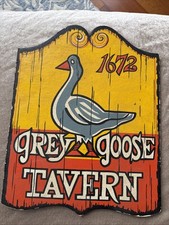 Usado, Autêntica placa de madeira vintage anos 70 anos 80 taverna de ganso cinza 1672 bar de vodca pub comprar usado  Enviando para Brazil