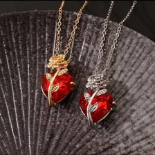 Collana love liberato usato  San Giorgio a Cremano